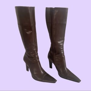 Amazing vintage knee high boots